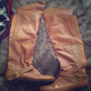 Chinese Laundry tall tan/brown boots.
